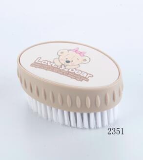 2351 Happy Bear Small Egg Laundry Brush