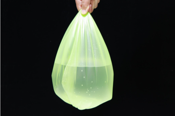 Biodegradable garbage bag  2.6 gallon